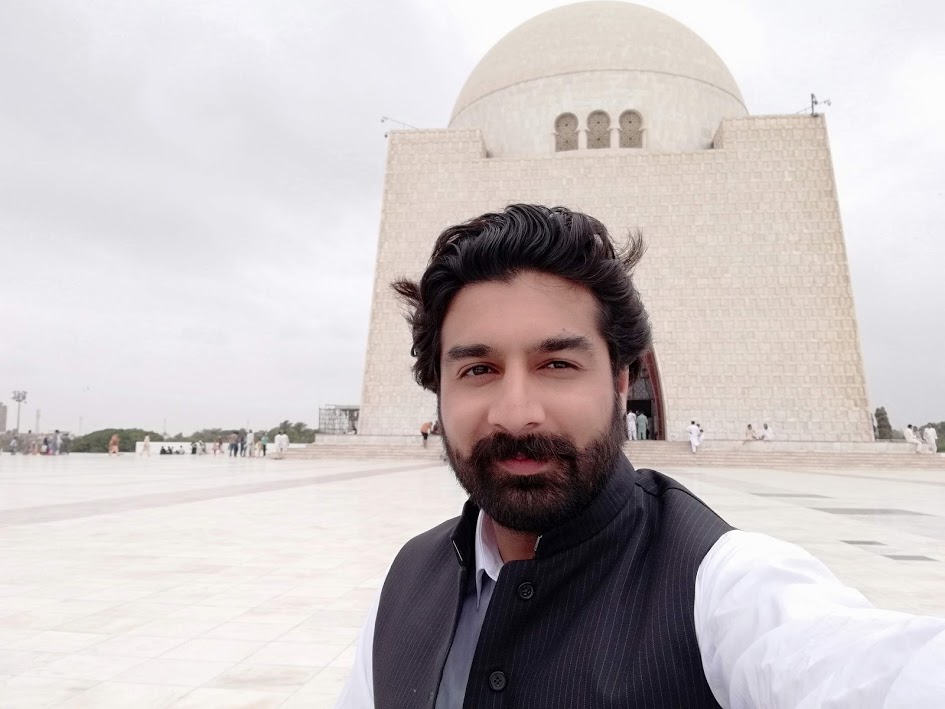 Ihtisham Zahoor – Admin Guy Turned Web Developer